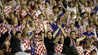 Zagreb, 050909.
Maksimirski stadion, kvalifikacijska utakmica skupine 6 za Svjetsko nogometno prvenstvo u Juznoj Africi 2010.
Hrvatska – Bjelorusija.
Foto: Dragan Matic / Cropix