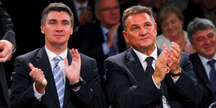 Zagreb, 150911.
Tvornica Kulture, Subiceva ulica.
Koalicija SDP-HNS-IDS-HSU predstavila je svoj izborni program novinarima i clanovima Koalicije. O programu su govorili vodeci ljudi Koalicije, predsjednik SDP-a Zoran Milanovic, predsjednik HNS-a Radimir C Zagreb, 150911.
Tvornica Kulture, Subiceva ulica.
Koalicija SDP-HNS-IDS-HSU predstavila je svoj izborni program novinarima i clanovima Koalicije. O programu su govorili vodeci ljudi Koalicije, predsjednik SDP-a Zoran Milanovic, predsjednik HNS-a Radimir C