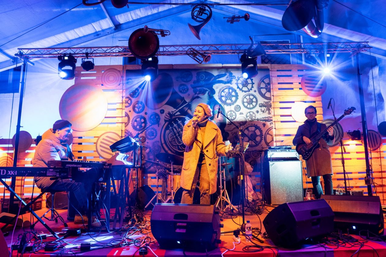 Mangroove na posebnom adventskom izdanju Urbofon Livea