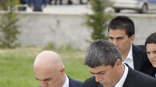 Posljednji ispracaj Hrvoja Custica, Murvica 5. travnja 2008, 12 sati Posljednji ispracaj Hrvoja Custica, Murvica 5. travnja 2008, 12 sati