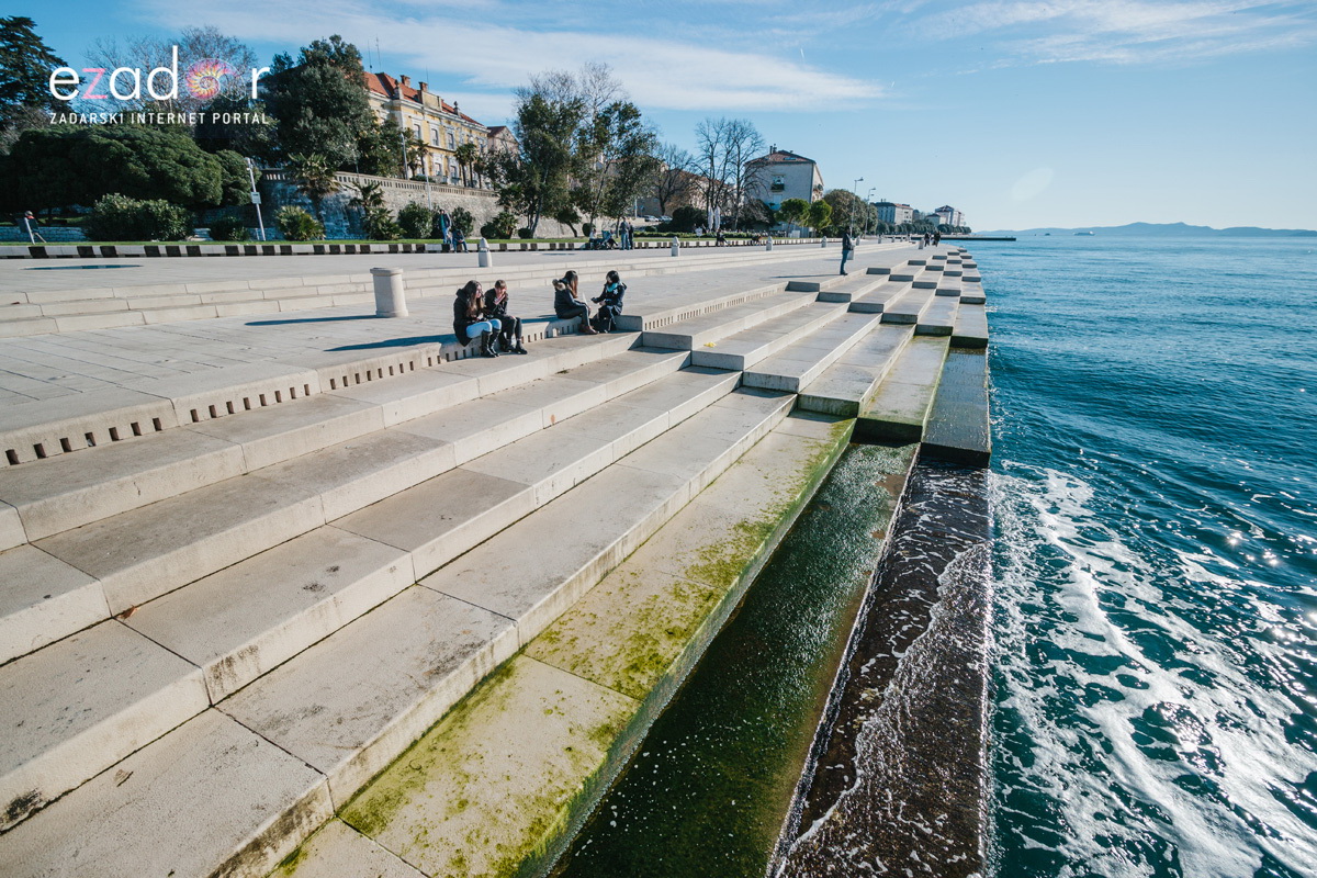 Đir po gradu, petak 22. prosinca 2017. Đir po gradu, petak 22. prosinca 2017.