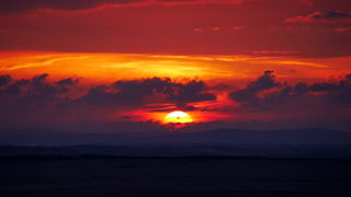 Prekrasan tribanjski zalazak