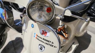 Vespaši izložili “ljubimce” ispred crkve sv. Donata, foto: Filip Brala/PIXSELL Vespaši izložili “ljubimce” ispred crkve sv. Donata, foto: Filip Brala/PIXSELL