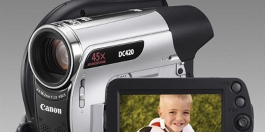 Canon camcorder (Foto: tportal.hr) Canon camcorder (Foto: tportal.hr)