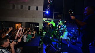 Svaki koncert Kultur shocka u Zadru posebna je priča. Tako je bilo i sinoć na Poljani Branka Stojakovića!