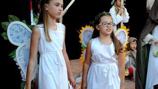 Polaznici dramsko lutkarske radionice Donatolina iz Kazališta lutaka Zadar gostovali su na ovogodišnjem Međunarodnom dječjem festivalu u Šibeniku sa predstavom “Šuma Striborova”, foto: Dino Bara Polaznici dramsko lutkarske radionice Donatolina iz Kazališta lutaka Zadar gostovali su na ovogodišnjem Međunarodnom dječjem festivalu u Šibeniku sa predstavom “Šuma Striborova”, foto: Dino Bara