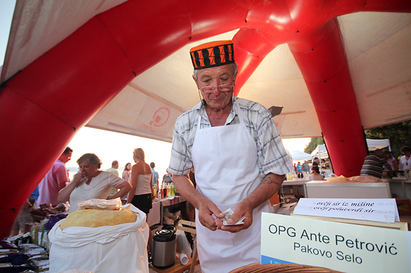 “Kupujmo hrvatsko” 29. lipnja 2012. (foto:Saša Čuka)