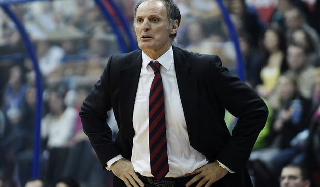 Zagreb, 040210. Kosarkaski centar Drazen Petrovic, kosarka, Euroleague, 2. kolo skupine H TOP-a 16, susret ekipa KK Cibona i Caja Laboral. Na slici: Dusk Ivanovic trener Caja Laboral. Foto: Damir Krajac / CROPIX