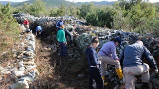 PP Vransko jezero: Akcija obnavljanja starog puta prema lokvi Benči PP Vransko jezero: Akcija obnavljanja starog puta prema lokvi Benči
