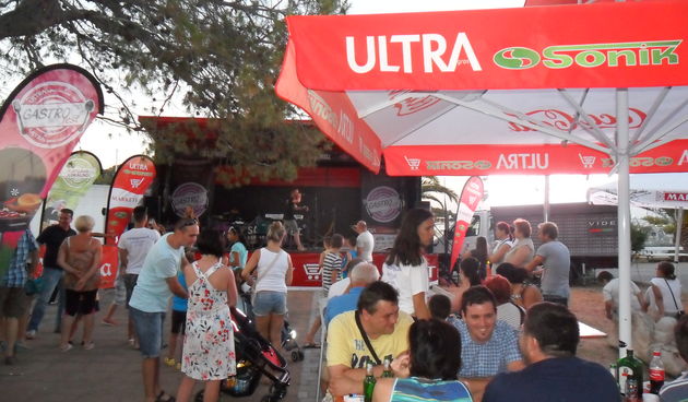 Ultra Sonik Gastro fest u Kukljici prikupio 2 tisuće kuna za Socijalnu samoposlugu