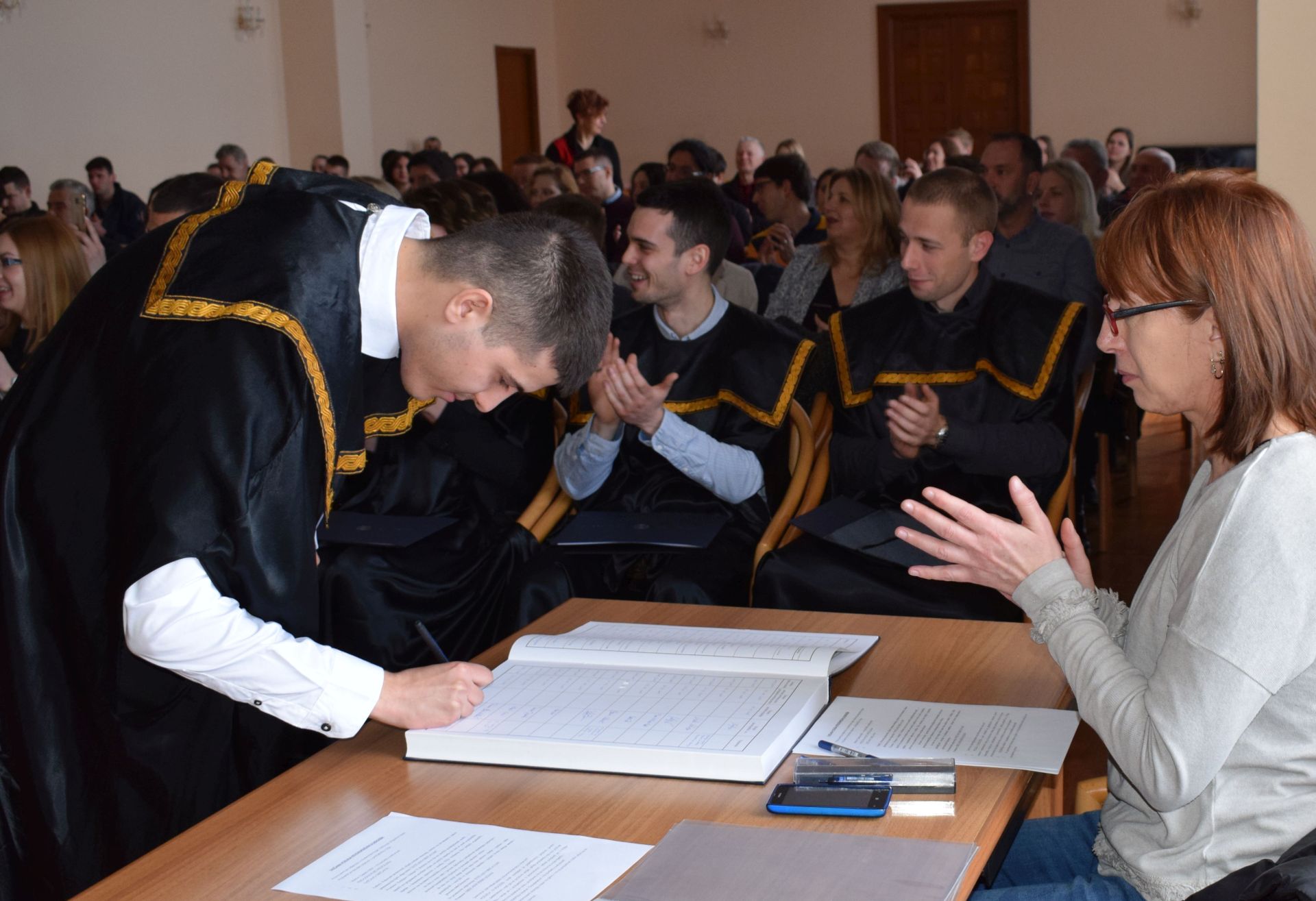 Na Sveučilištu u Zadru održana svečana promocija 15 prvostupnika Odjela za povijest