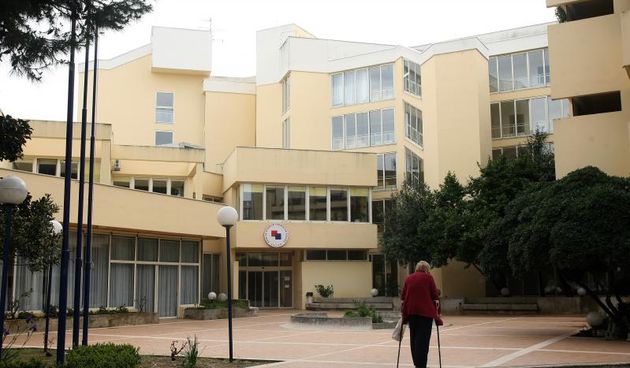 05.03.2014., Zadar – Utapanjem u plitkom nezasticenom bunaru u Dinarskoj ulici jucer je zivot izgubila jedna zena. Bunar se nalazi u neposrednoj blizini vrtica i Doma za stare i nemocne. Photo: Dino Stanin/PIXSELL