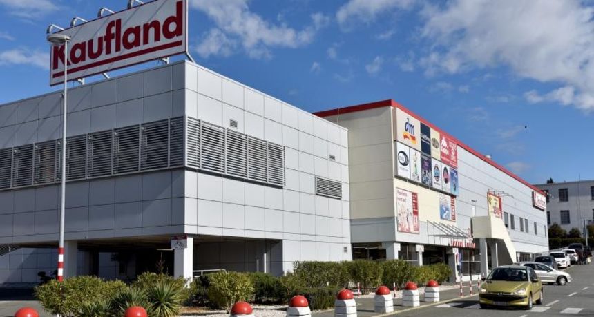 Zadar – Trgovacki centar Kaufland, ilustracije. Photo: Dino Stanin/PIXSELL Zadar – Trgovacki centar Kaufland, ilustracije. Photo: Dino Stanin/PIXSELL