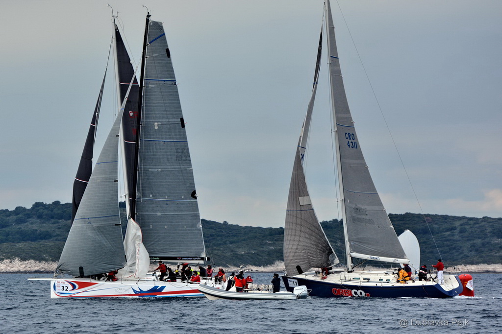 U hvarskom akvatoriju održana XXI. Uskršnja regata U hvarskom akvatoriju održana XXI. Uskršnja regata