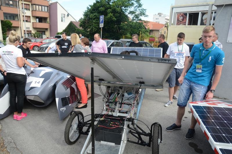 Sisak: Utrka solarnih automobila hrvatskih stukovnih škola