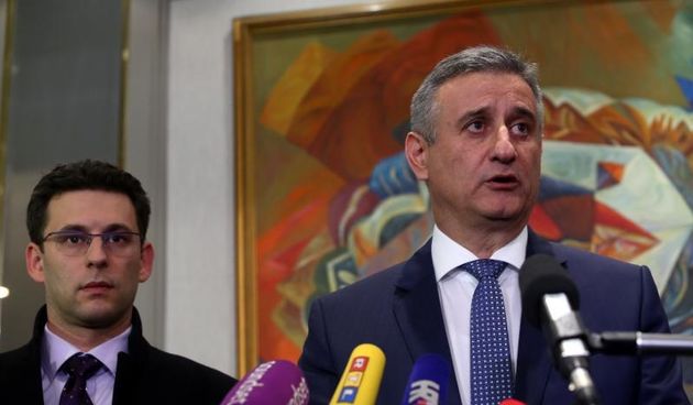 Tomislav Karamarko i Bozo Petrov dali izjave nakon sastanka u hotelu Sheraton.