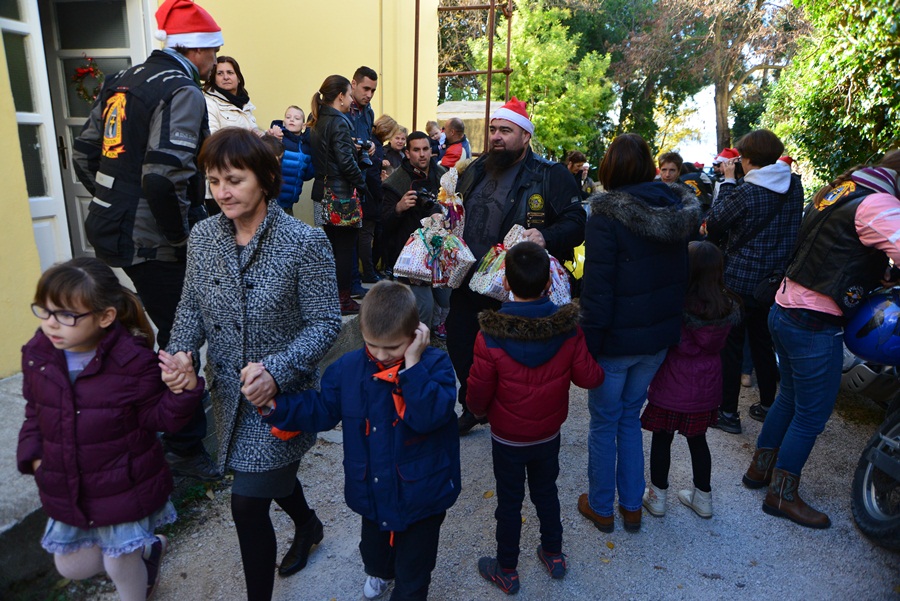 Zadarske Beštije posjetile mališane DV Latica, Foto: Iva Perinčić Zadarske Beštije posjetile mališane DV Latica, Foto: Iva Perinčić