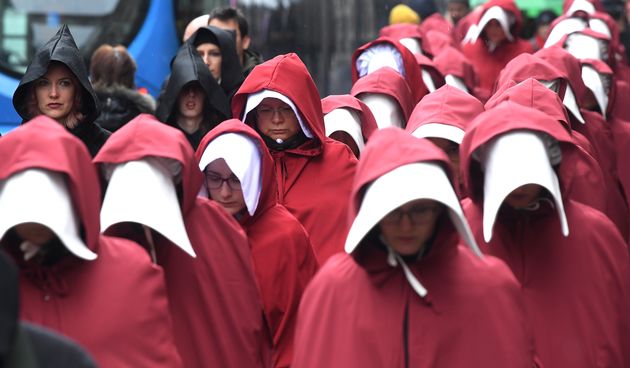 Prosvjed u Zagrebu: sluškinje ustaju za ratifikaciju Istanbulske konvencije, protiv nasilja nad ženama