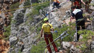 Rap jumping, Crveno jezero