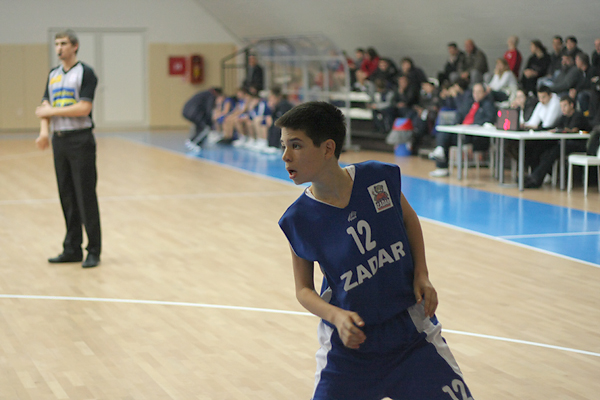 Image 1034443 (auto)