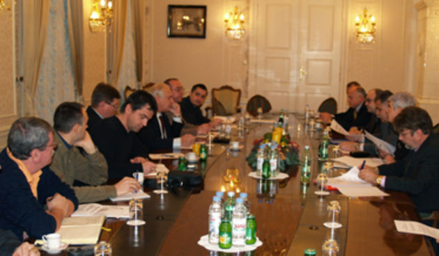 Vlada i sindikati (Foto: sdlsn.hr)