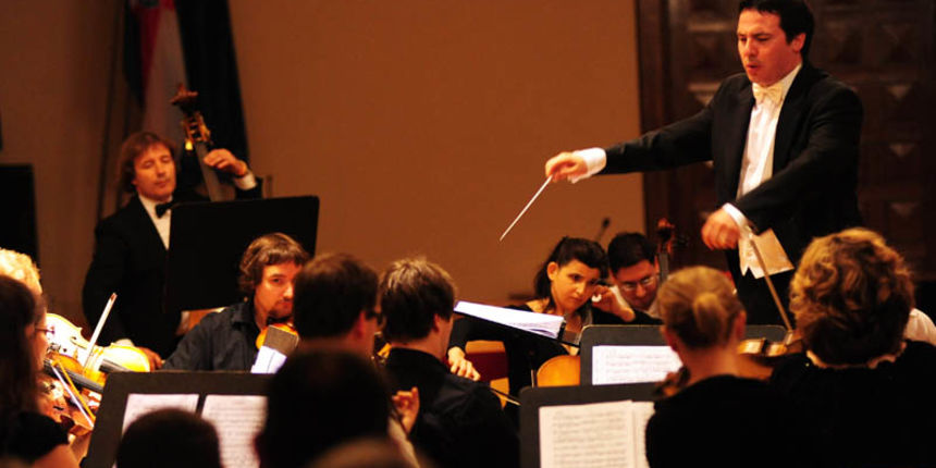 Sveuciliste u Zadru, Zadarski komorni orkestar i Ivan Repusic, foto: N. Marcev Sveuciliste u Zadru, Zadarski komorni orkestar i Ivan Repusic, foto: N. Marcev