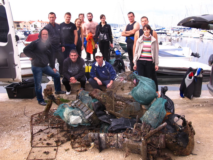 Biograd na Moru: Akcija ciscenja podmorja u uvali Jaz “Cistimo zajedno”