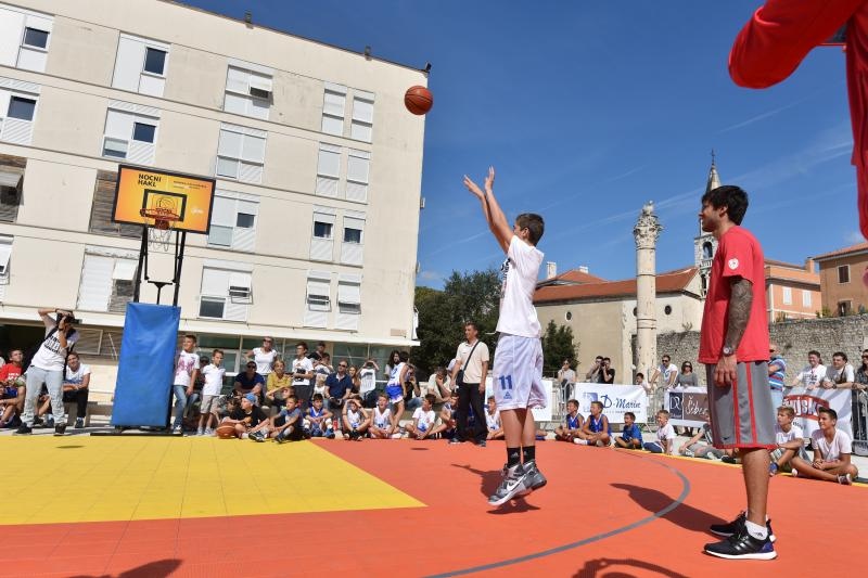 Kid’s Day na Forumu: Vassilis Spanoulis s klincima zaigrao basket 3na3, Foto: Dino Stanin/PIXSELL