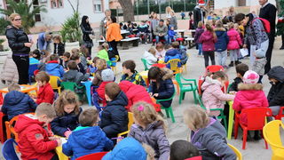 Sveti Nikola darivao mališane na Viru, Krampus bez posla Sveti Nikola darivao mališane na Viru, Krampus bez posla