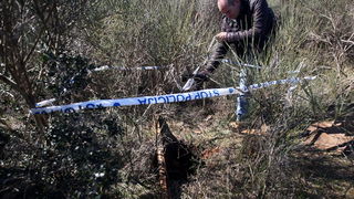 Zadar, 040313.
Naselje Bokanjac. Novi slucaj urusavanja tla. Nakon slucajeva u Lovranu, Drnisu i jos ranije ranije Medjimurju, policiji je prijavu da se otvorila zemlja u sirini i duljini vecoj od metra prijavio u subotu 39-godisnji Joso Marasovic iz Zadr