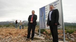 U opcini Jasenice zapoceli su pripremni radovi za podizanje vjetroelektrane. Projekt je predstavio nacelnik Martin Baricevic. Photo: Dino Stanin/PIXSELL U opcini Jasenice zapoceli su pripremni radovi za podizanje vjetroelektrane. Projekt je predstavio nacelnik Martin Baricevic. Photo: Dino Stanin/PIXSELL