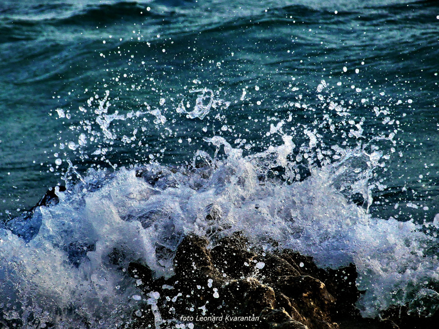 Valovi na Puntamici kroz objektiv Leonarda Kvarantana