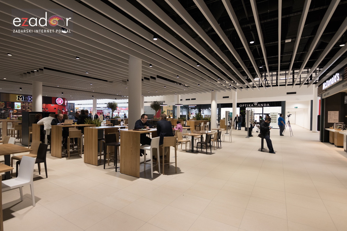 Svečano otvoren novi dio trgovinskog centra Supernova Zadar