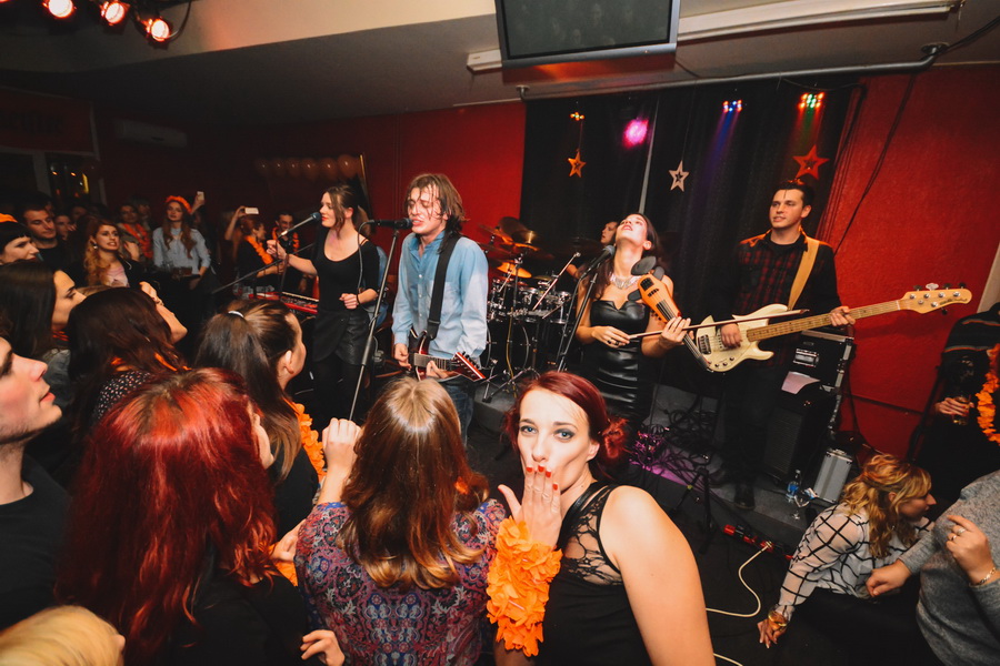 Silente @ Qbar, foto: Iva Perinčić Silente @ Qbar, foto: Iva Perinčić