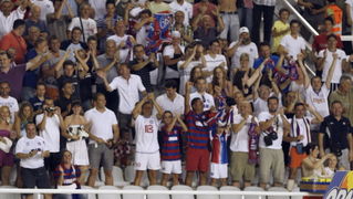 Split, 050810.
Gradski stadion Poljud.
Uzvratna utakmica treceg pretkola Europske lige izmedju Hajduka i Dinama iz Bukuresta.
Na fotografiji: slavlje igraca Hajduka.
Foto: Ante Cizmic / CROPIX Split, 050810.
Gradski stadion Poljud.
Uzvratna utakmica treceg pretkola Europske lige izmedju Hajduka i Dinama iz Bukuresta.
Na fotografiji: slavlje igraca Hajduka.
Foto: Ante Cizmic / CROPIX