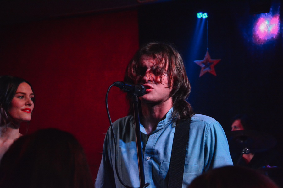 Silente @ Qbar, foto: Iva Perinčić Silente @ Qbar, foto: Iva Perinčić