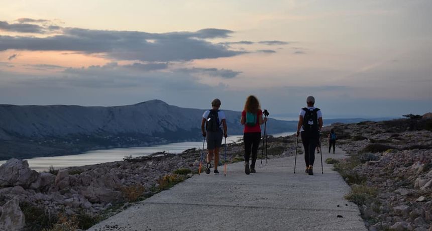 Pag: Nordijsko hodanje Mjesečevim otokom Pag: Nordijsko hodanje Mjesečevim otokom