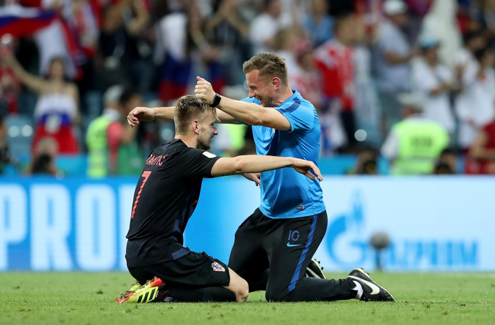 Slavlje Vatrenih nakon plasmana u polufinale Svjetskog prvenstva Slavlje Vatrenih nakon plasmana u polufinale Svjetskog prvenstva