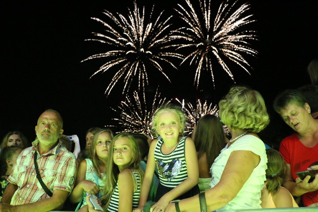 Vir proslavio Dan općine uz spektakularni koncert i vatromet