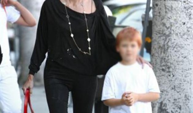 Sharon Stone( Tportal.hr)