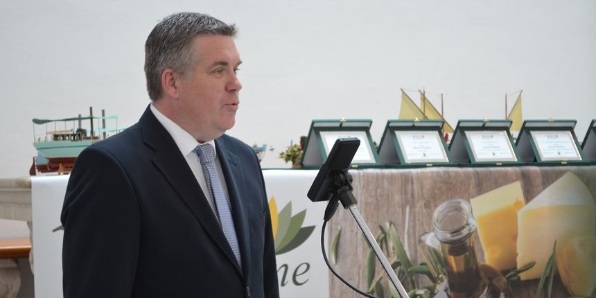 Benito Pucar, Dani masline Benito Pucar, Dani masline