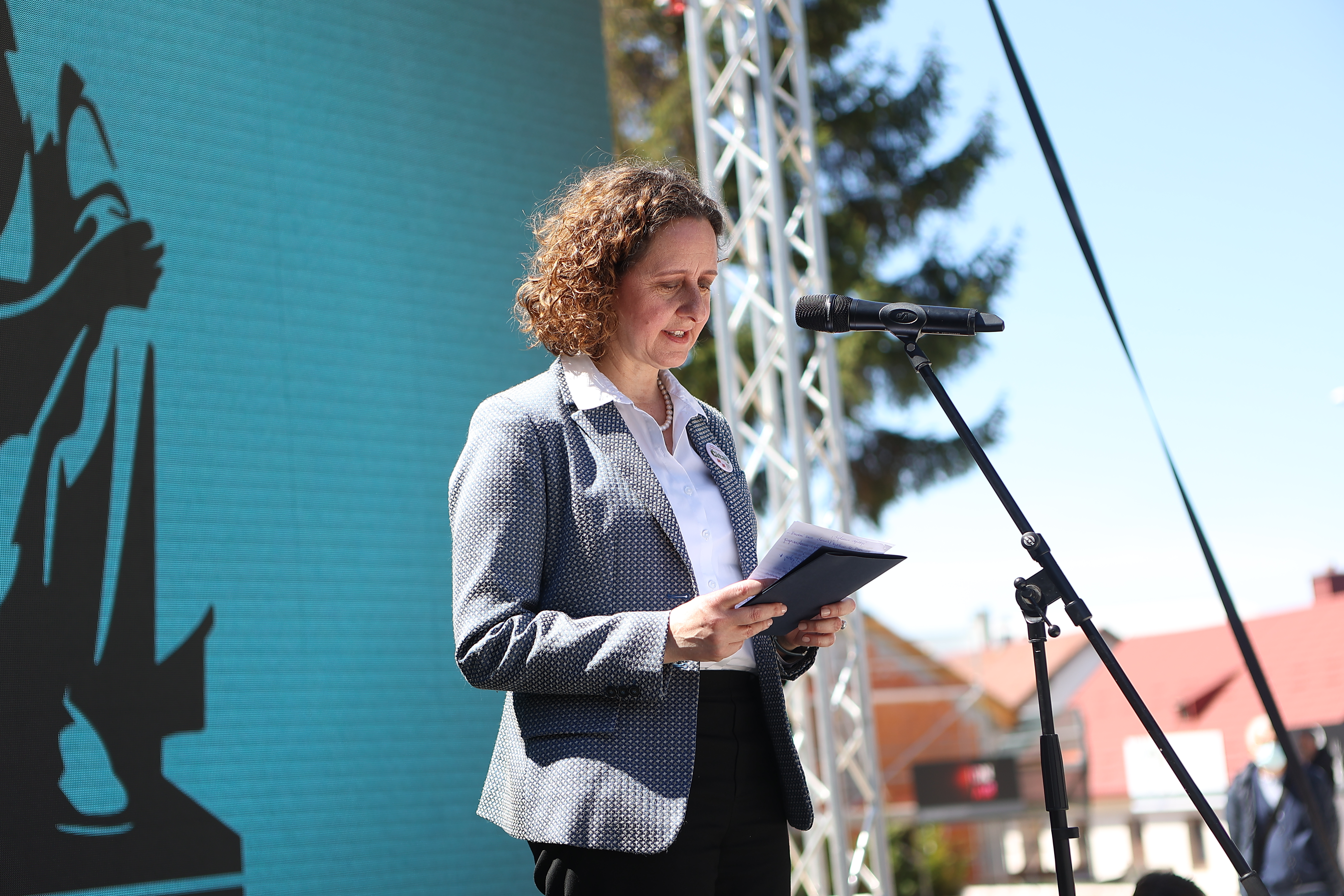 Spomenik Nikole Tesle vratio se u Gospić