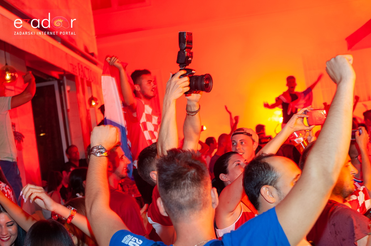 Zadar je gorio: Velika fešta nakon plasmana Vatrenih u finale Svjetskog prvenstva