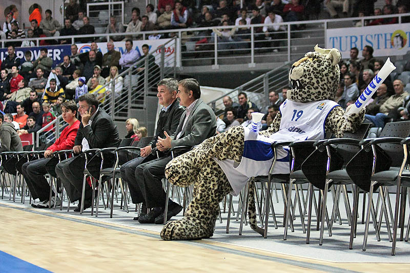 KK Zadar – KK Maroussi Costa Coffee