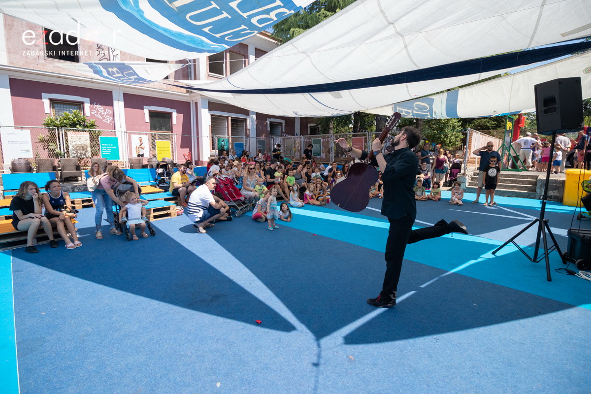 KvartArt 2018: Nedjeljno jutro proteklo u znaku plesa i glazbe KvartArt 2018: Nedjeljno jutro proteklo u znaku plesa i glazbe