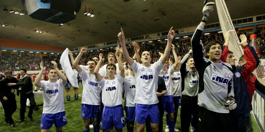 Hajduk slavi (Goran Mehkek / CROPIX)