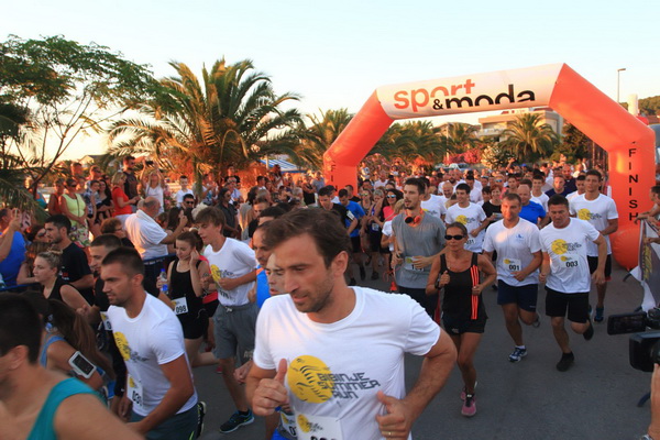 1. Bibinje Summer Run – ulična utrka ulicama Bibinja. Foto. Leo Banić 1. Bibinje Summer Run – ulična utrka ulicama Bibinja. Foto. Leo Banić