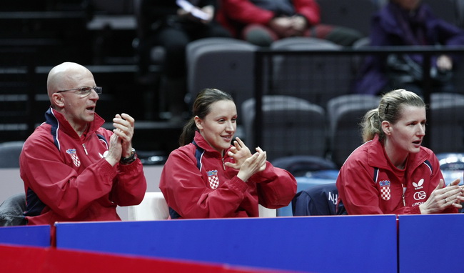 Split, 020310.
Spaladium Arena.
Trece kolo Europske lige u stolnom tenisu odrzalo se u Spaladium Areni gdje su snage odmjerili reprezentacija Hrvatske sa Srbijom u muskoj kategoriji i reprezentacija Hrvatske sa Madjarskom u zenskoj kategoriji.
Spektakl j Split, 020310.
Spaladium Arena.
Trece kolo Europske lige u stolnom tenisu odrzalo se u Spaladium Areni gdje su snage odmjerili reprezentacija Hrvatske sa Srbijom u muskoj kategoriji i reprezentacija Hrvatske sa Madjarskom u zenskoj kategoriji.
Spektakl j