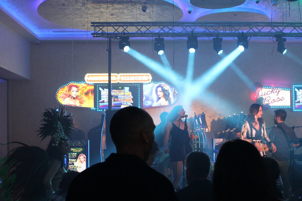 Koncertom Lane Jurčević otvoren Arena Casino u Zadru Koncertom Lane Jurčević otvoren Arena Casino u Zadru