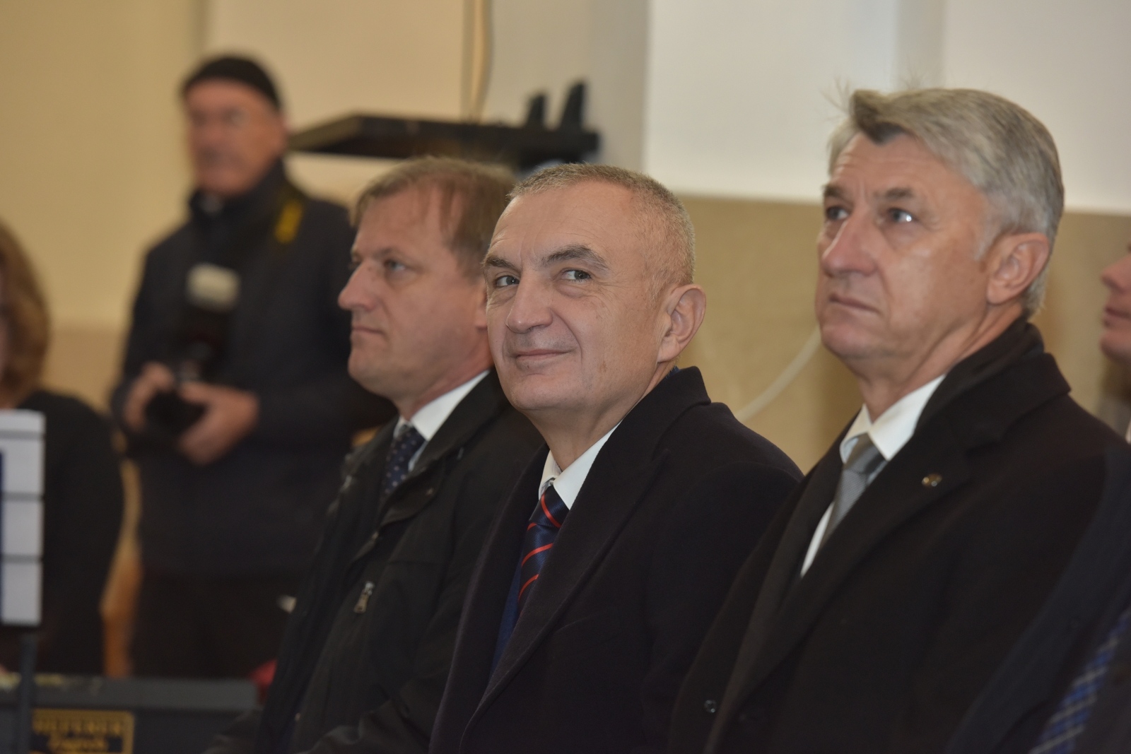 Kolinda Grabar Kitarović s albanskim predsjednikom susrela se sa stanovnicima Arbanasa Kolinda Grabar Kitarović s albanskim predsjednikom susrela se sa stanovnicima Arbanasa